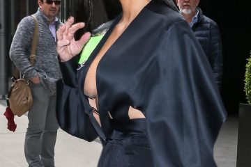 Kim Kardashian shows off more than she meant to with Wardrobe Malfunction