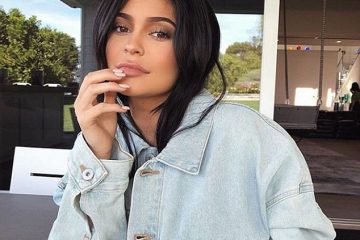 Kylie Jenner & Travis Scott Fighting about Her Pregnancy Reveal?