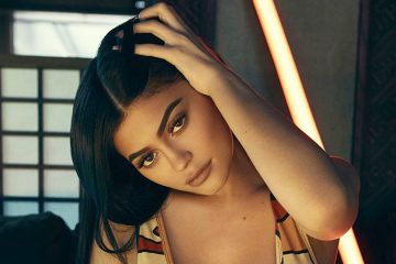 Kylie Jenner Reportedly in LABOR?