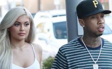 Tyga says he still talks to Kylie Jenner & gets AWKWARD when asked about Stormi